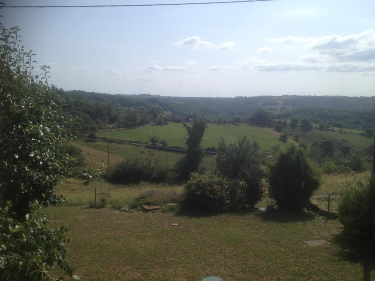 Maison Sur La Colline Cheminee Wifi Proche Thermes Aubin  Exterior foto